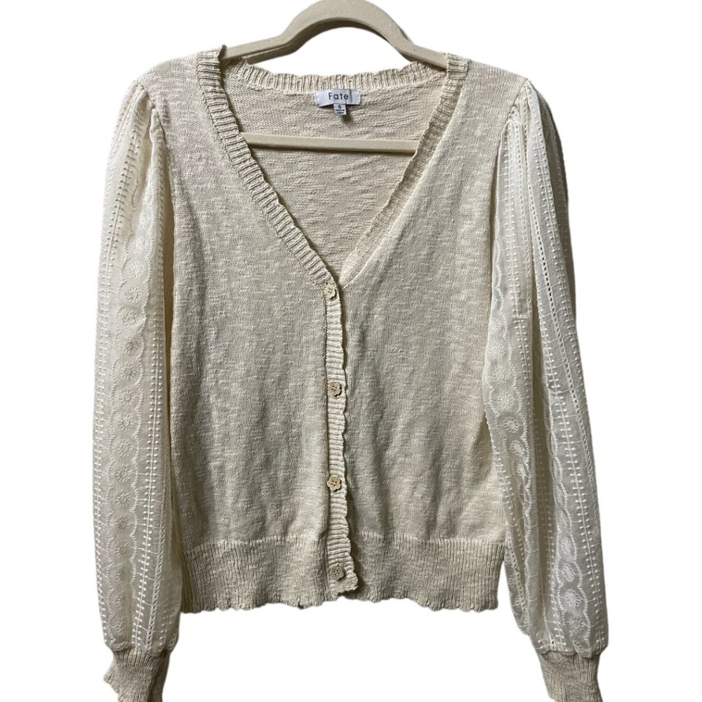 Fate Floral lace sleeves flower girly feminine button cardigan size (S)mall